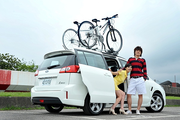 汽車線上 把握良 機 選購ford 交車就送ipod或garmin衛星導航