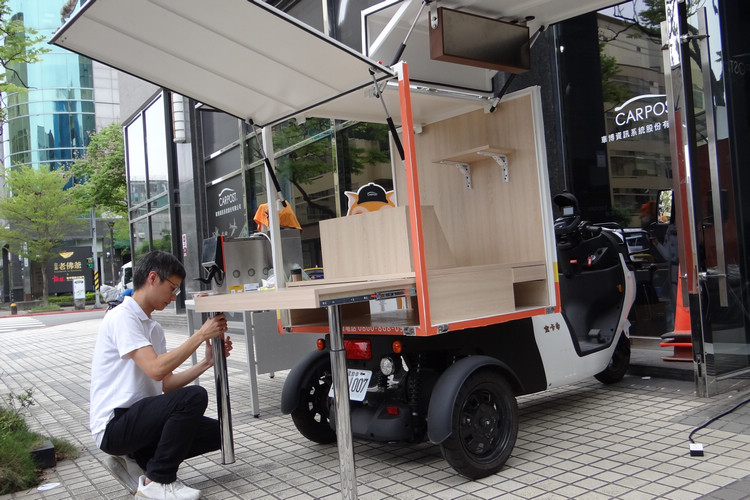 模組化貨箱設計能夠因應各種銷售內容快速應變,降低所需裝潢改裝的成本。